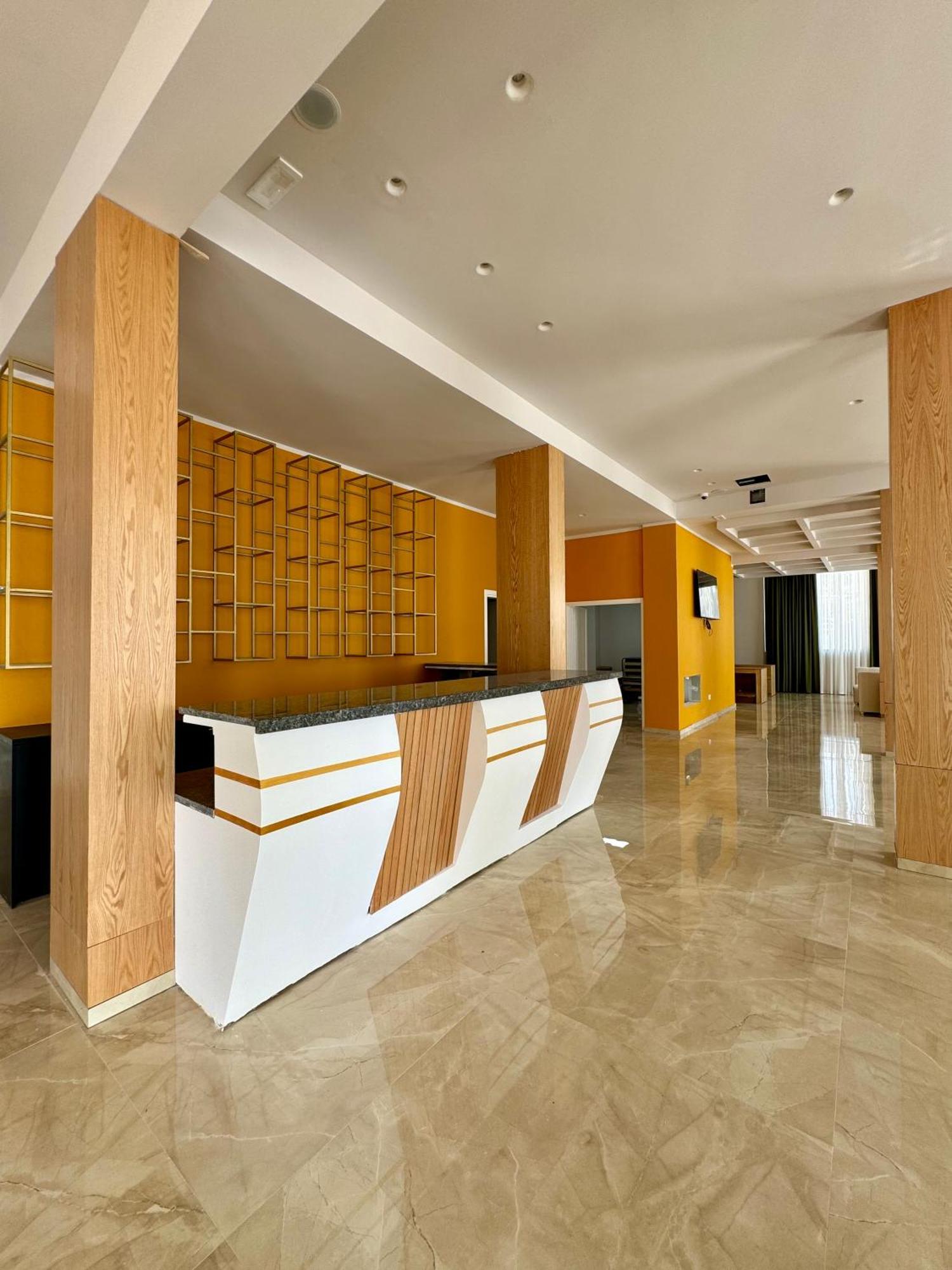 Hotel Panorama & Spa Elbasan Exterior foto